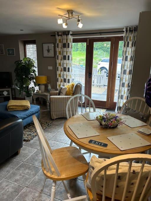 Syn Y Nant Leilighet Llangorse Eksteriør bilde